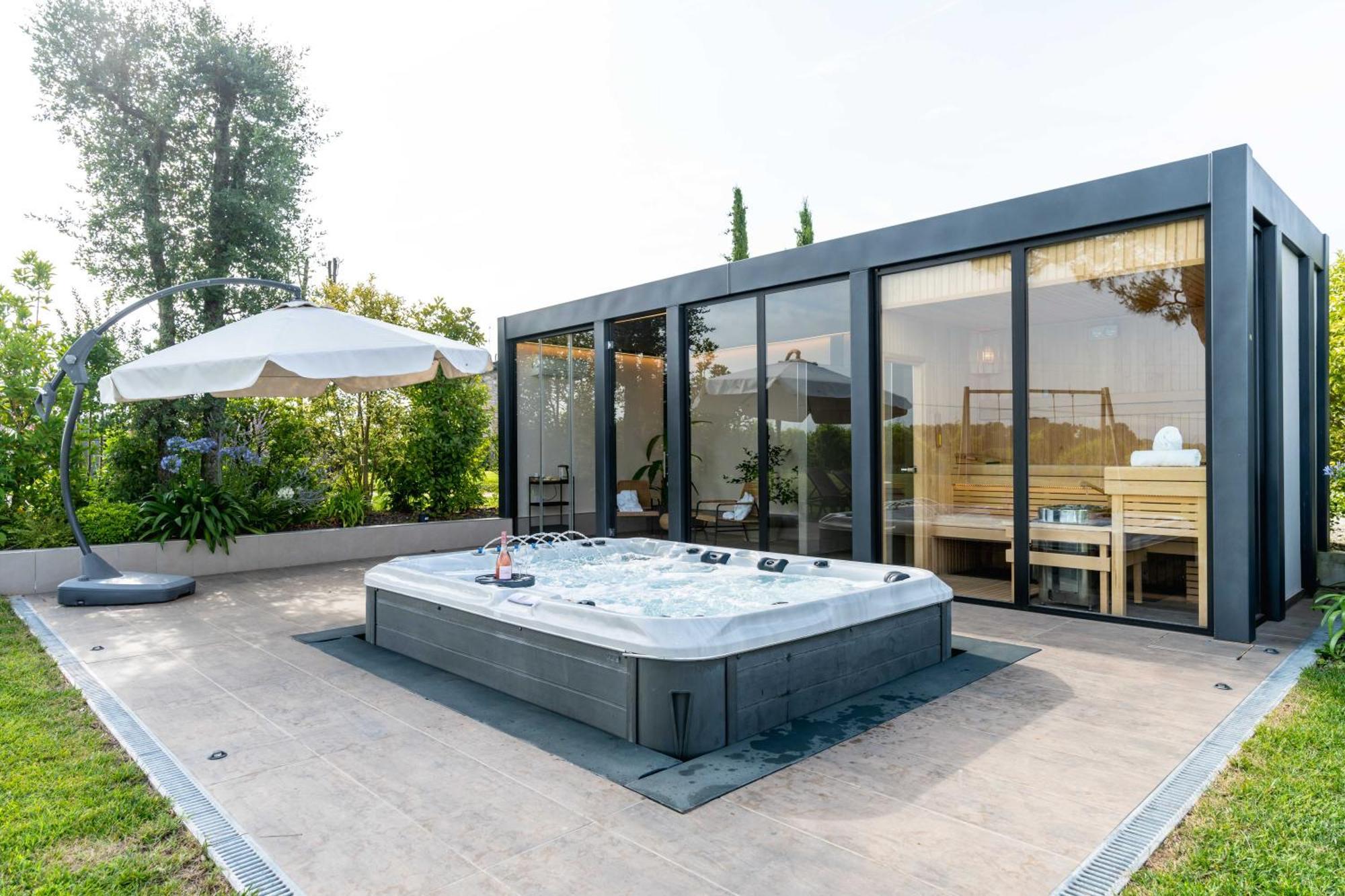 Agriturismo Colle Dei Pivi Ponti sul Mincio Ngoại thất bức ảnh