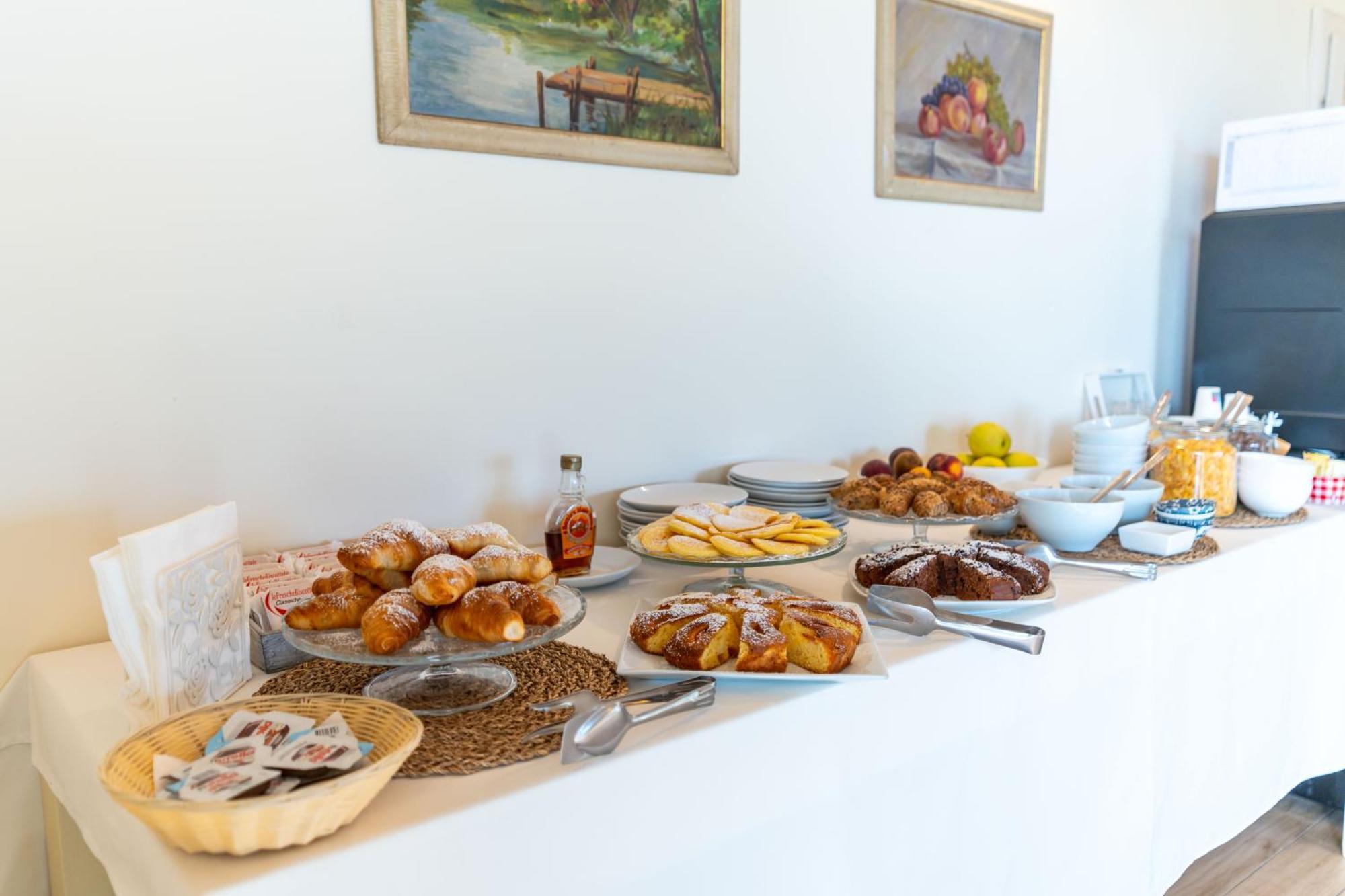 Agriturismo Colle Dei Pivi Ponti sul Mincio Ngoại thất bức ảnh