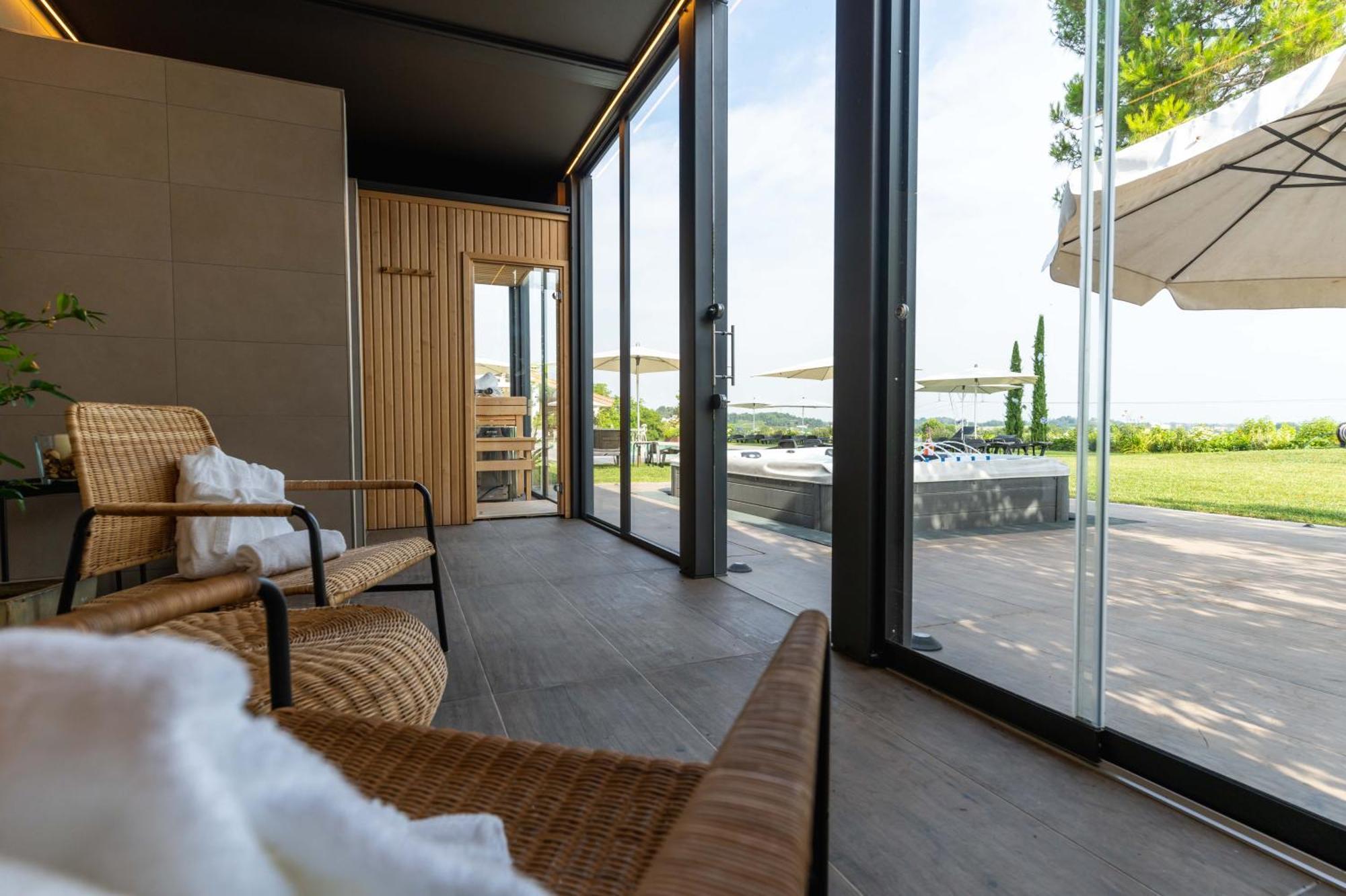 Agriturismo Colle Dei Pivi Ponti sul Mincio Ngoại thất bức ảnh