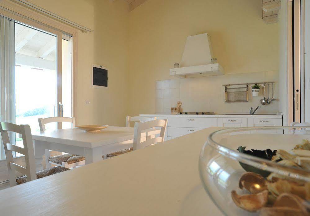 Agriturismo Colle Dei Pivi Ponti sul Mincio Ngoại thất bức ảnh