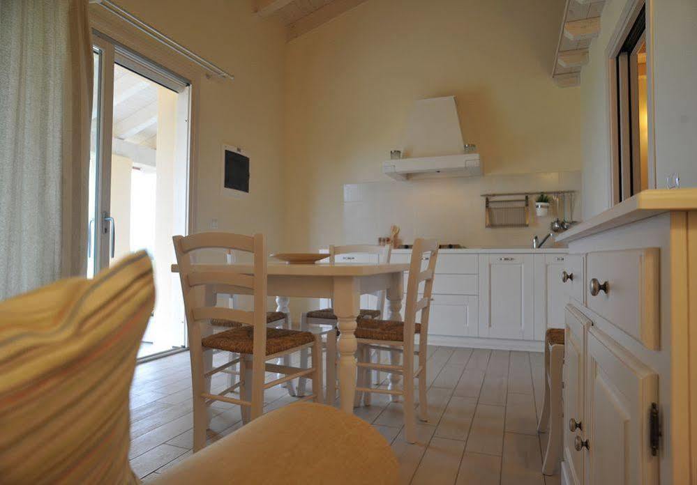 Agriturismo Colle Dei Pivi Ponti sul Mincio Ngoại thất bức ảnh