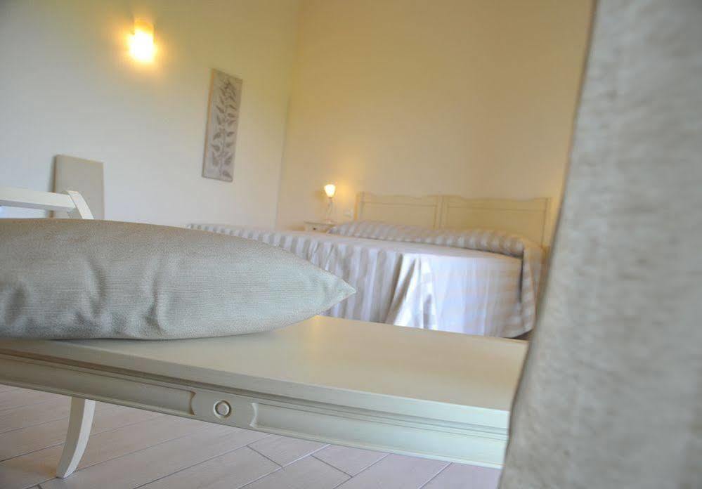 Agriturismo Colle Dei Pivi Ponti sul Mincio Ngoại thất bức ảnh