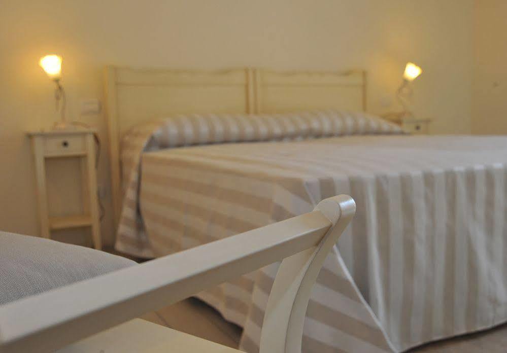 Agriturismo Colle Dei Pivi Ponti sul Mincio Ngoại thất bức ảnh